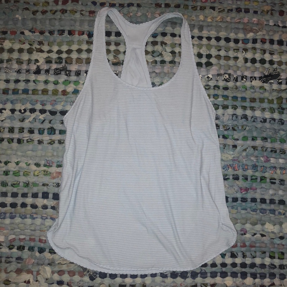 Lululemon reversible singlet tank size 6